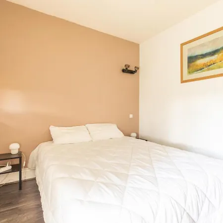 Aveze, 5 Pieces, 8 Personnes - Fr-1-630-170 Tatil Evi Aveze (Puy-de-Dome)