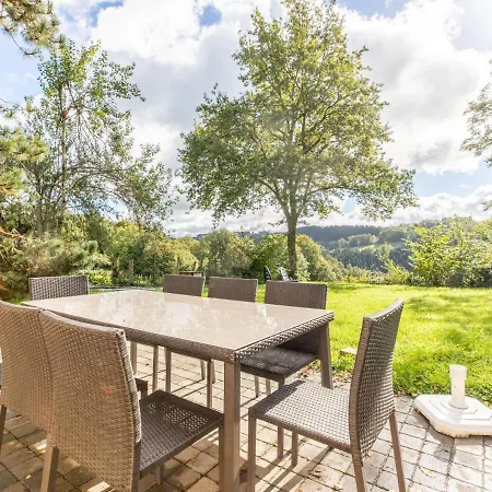 Aveze, 5 Pieces, 8 Personnes - Fr-1-630-170 Tatil Evi