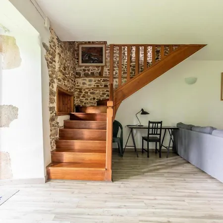 Tatil Evi Aveze, 5 Pieces, 8 Personnes - Fr-1-630-170 Aveze (Puy-de-Dome)